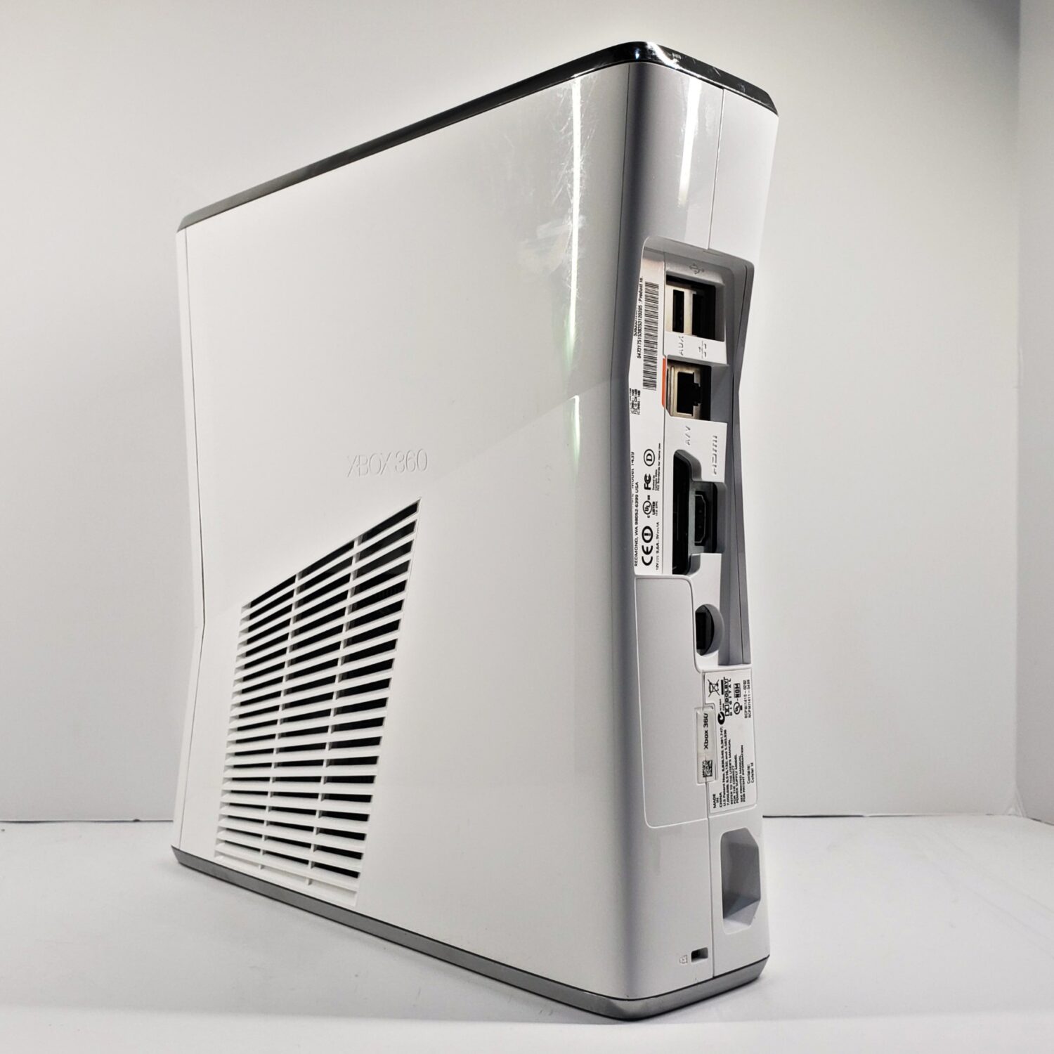 Xbox 360 Slim Custom White Console RGH 3 + Red LEDs, #4727
