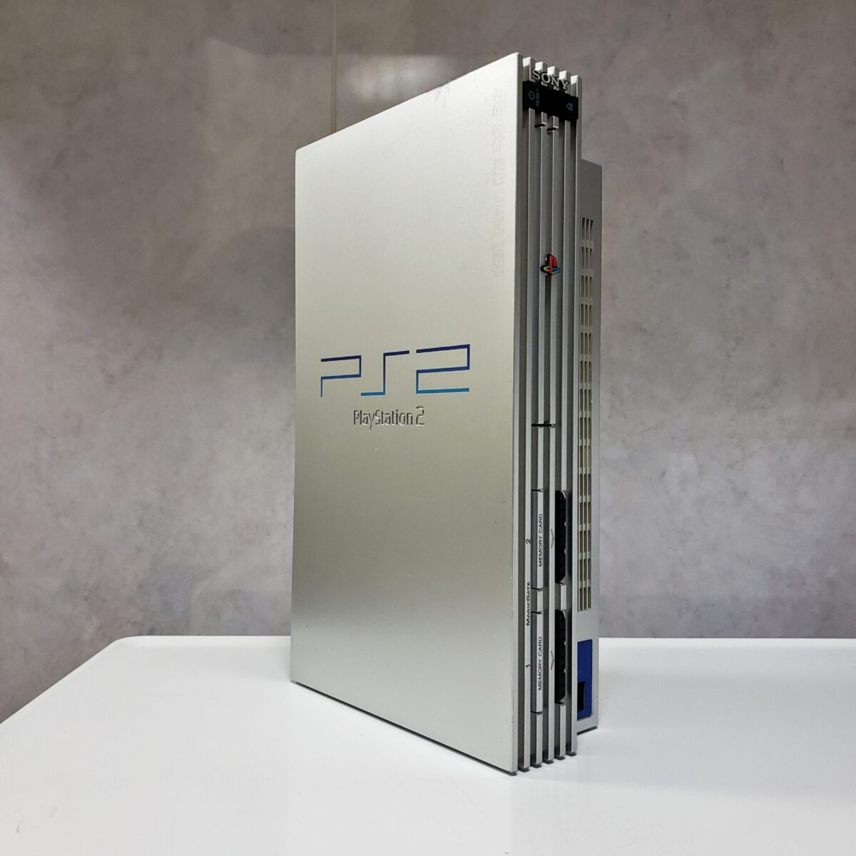 Modded Titanium Silver PlayStation 2 (PS2) Limited Edition, #6357