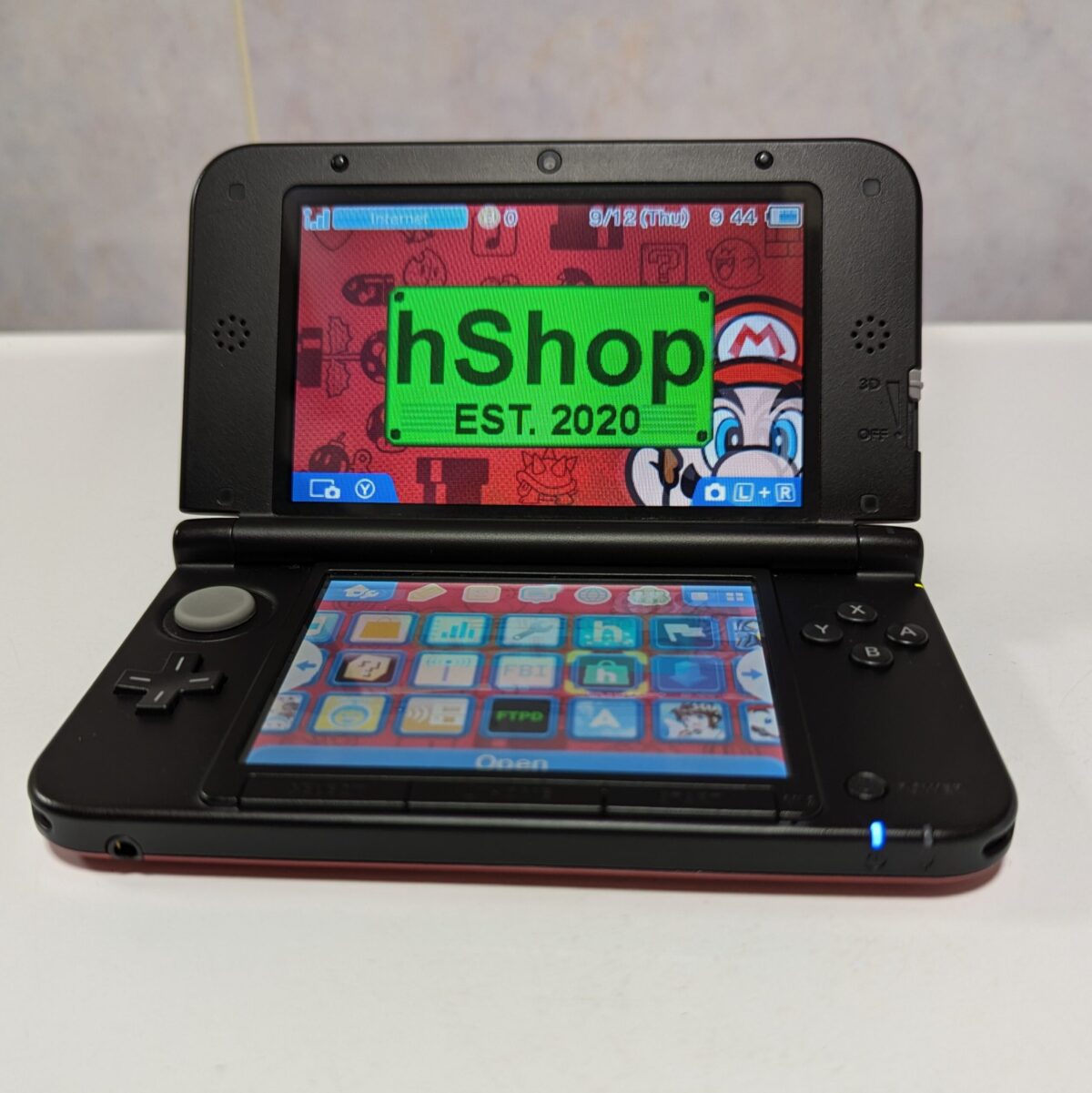 Modded Red/Black Nintendo 3DS LL/XL - #9024