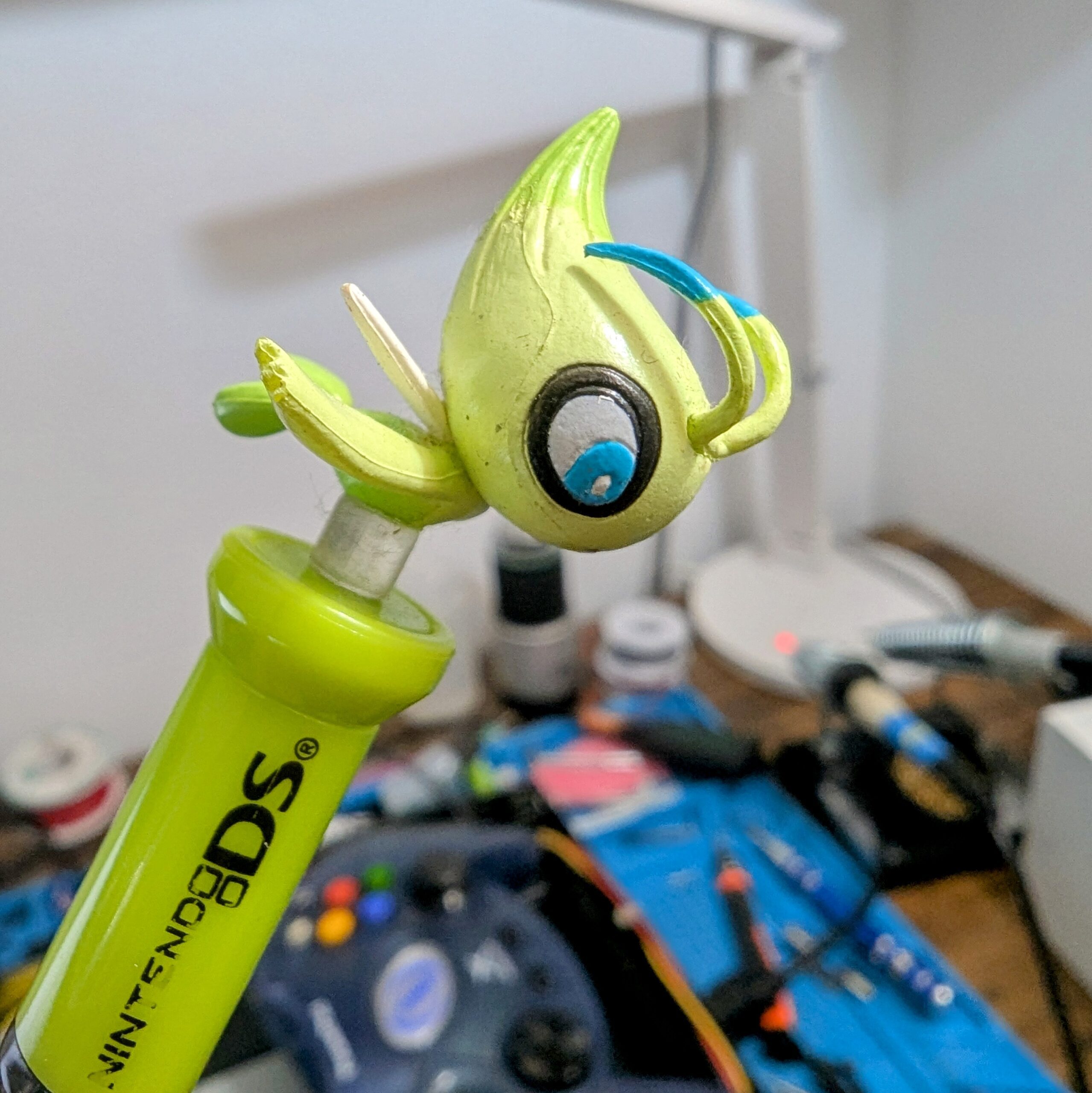 official-nintendo-pokemon-diamond-pearl-expandable-stylus-pens-celebi-cyndaquil