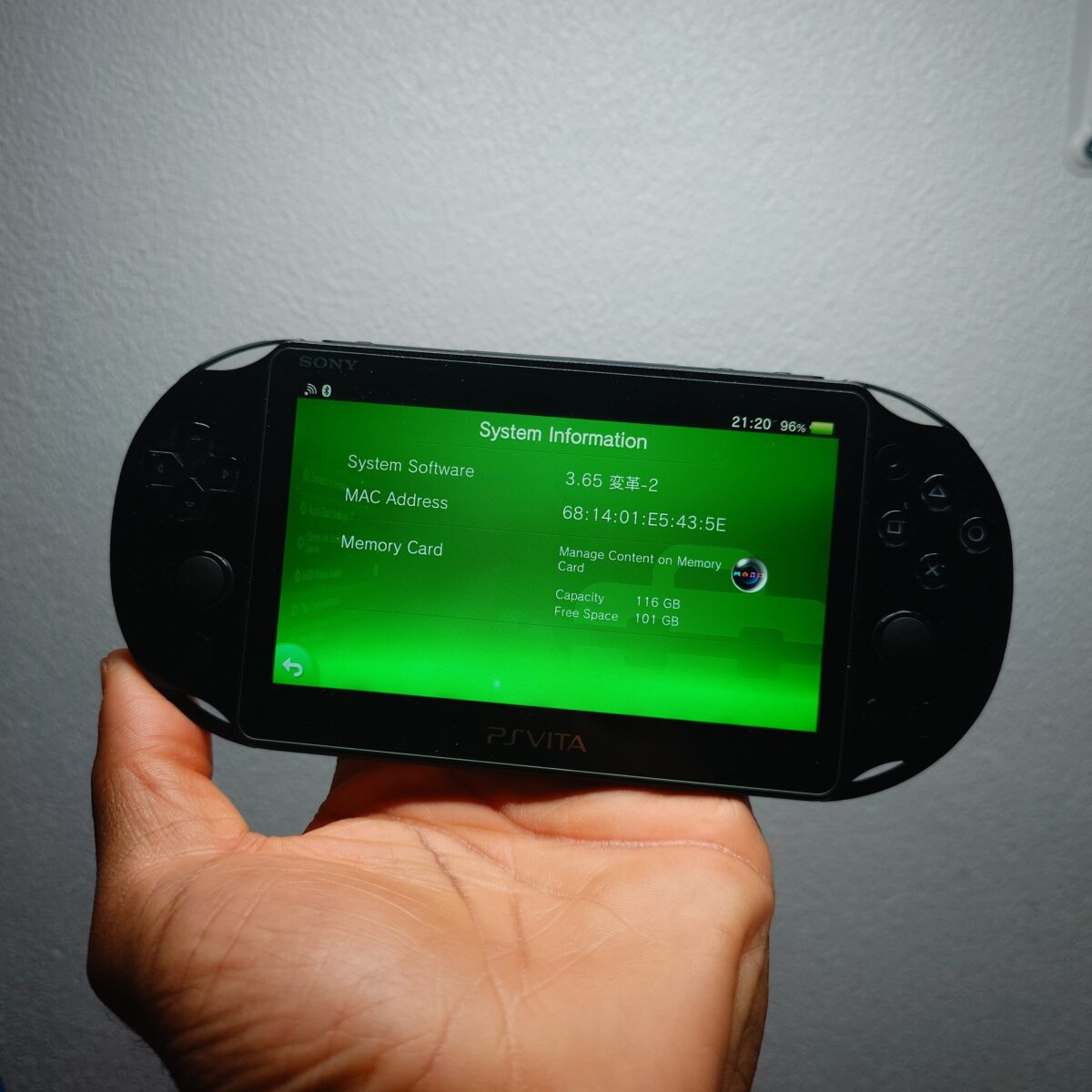 Black PS Vita PCH-2000 Jailbroken 128GB SD2Vita Plug and Play