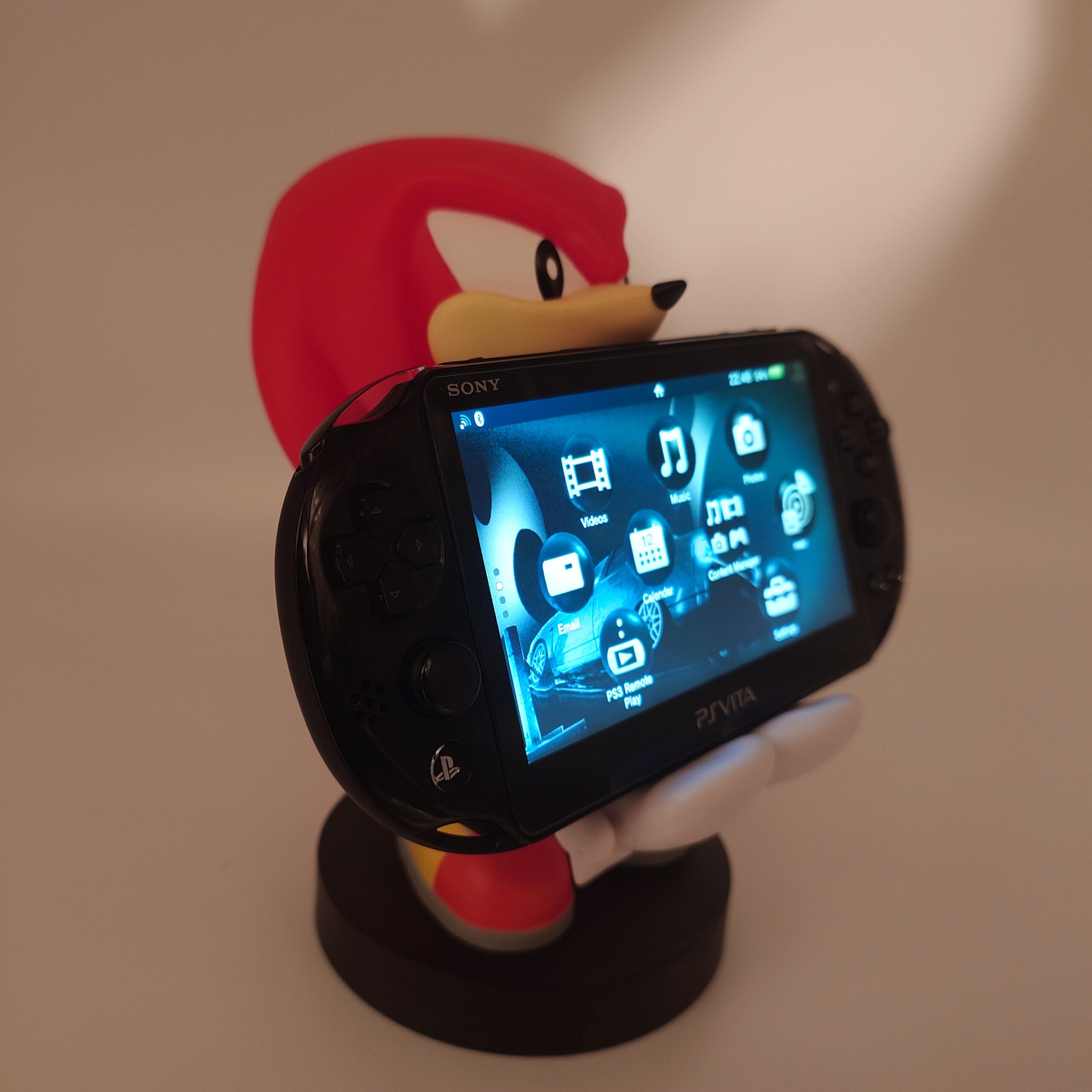 Black PS Vita PCH-2000 Jailbroken 128GB SD2Vita Plug and Play