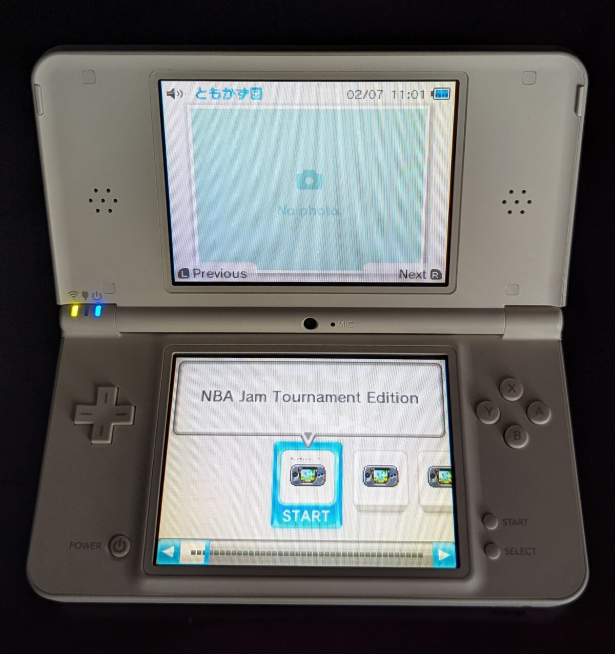 Modded Nintendo DSi LL - Natural White | Twilight++ | 128GB Loaded