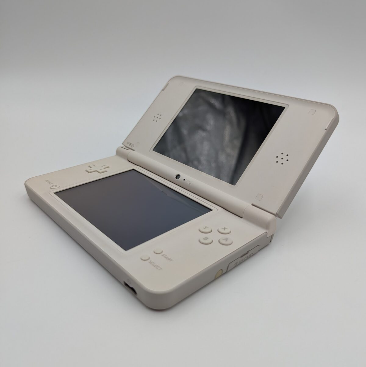 Modded Nintendo DSi LL - Natural White | Twilight++ | 128GB Loaded