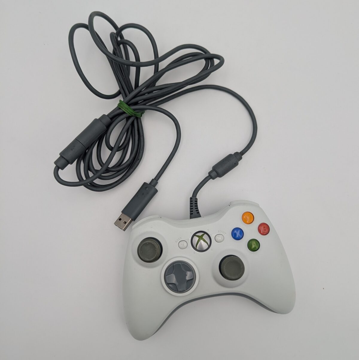 Refurbished White Xbox 360 Slim RGH Console, Corona, 250GB HDD, Blue LEDs