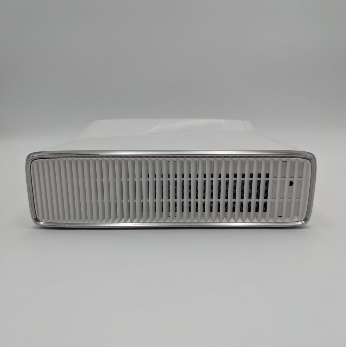 Refurbished White Xbox 360 Slim RGH Console, Corona, 250GB HDD, Blue LEDs