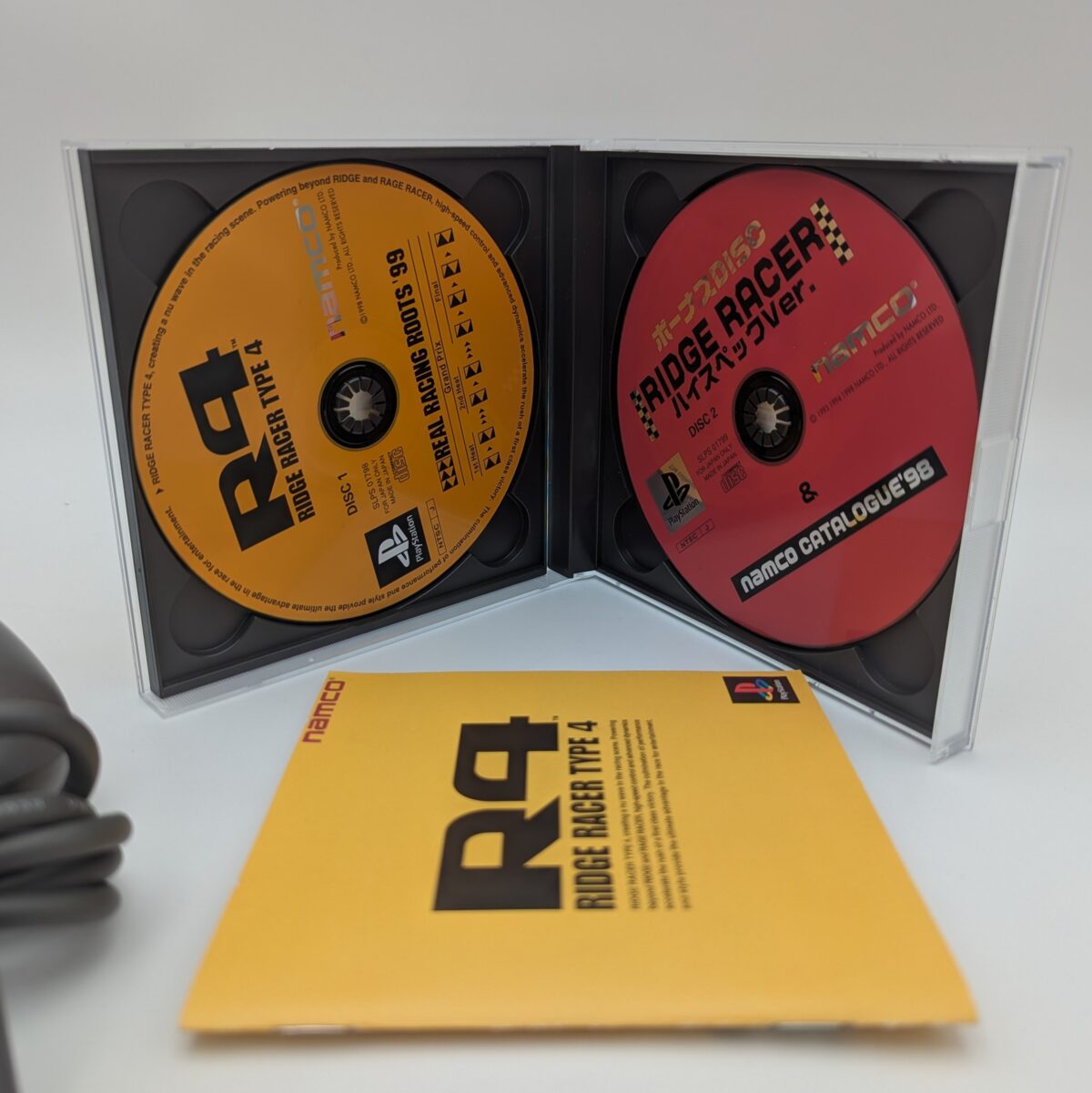CIB R4: Ridge Racer Type 4 + Jogcon Controller