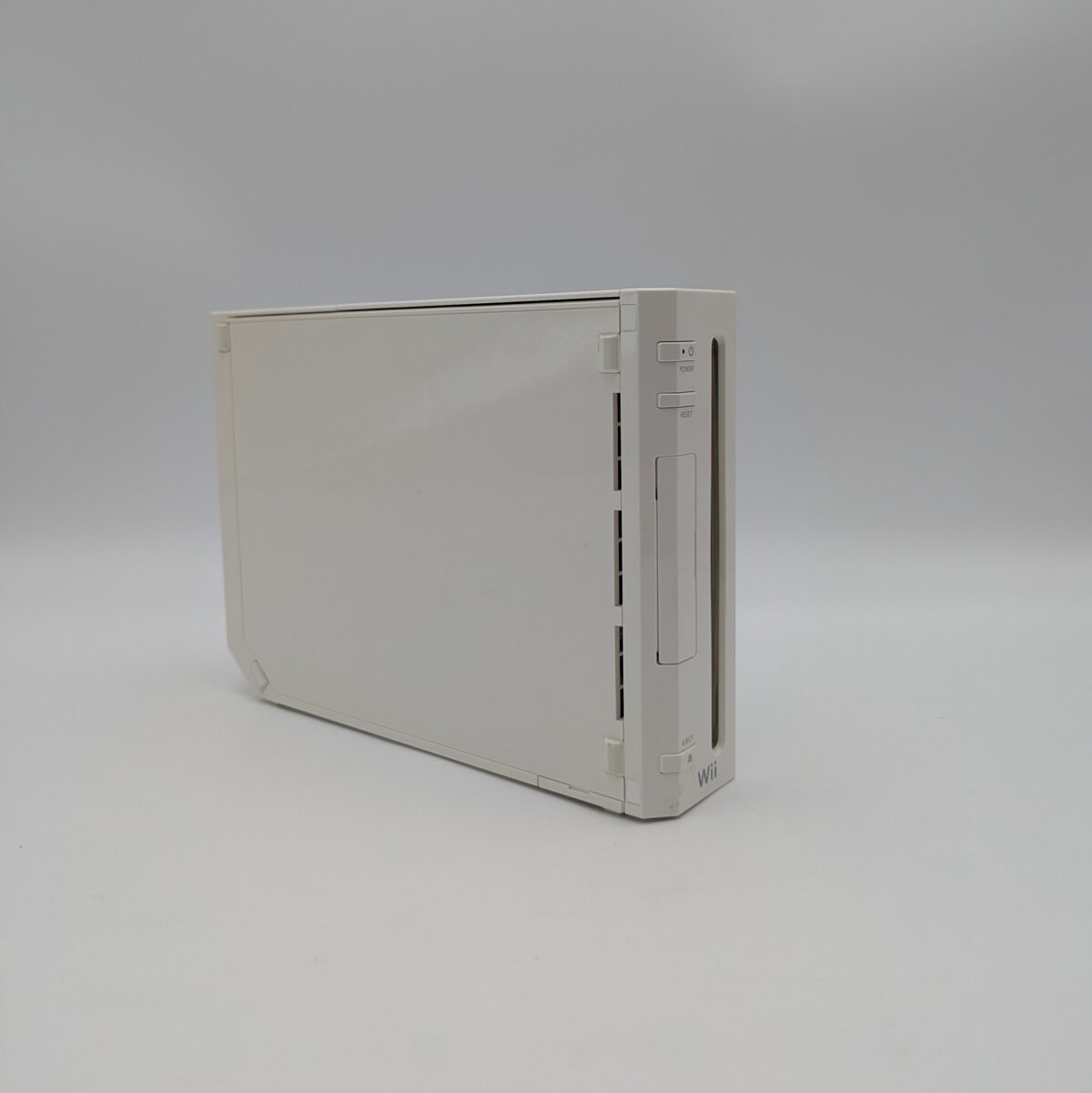 Modded White Nintendo Wii RVL-001 Complete in Box, Region Free, English UI, 120GB HDD