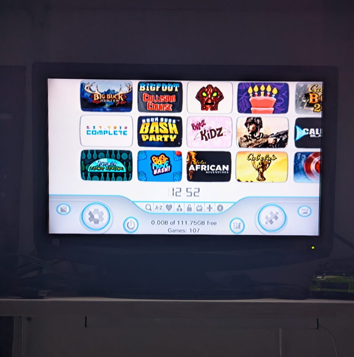 Modded White Nintendo Wii RVL-001 Complete in Box, Region Free, English UI, 120GB HDD